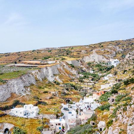 Traditional Farmers Caves Emporio  外观 照片